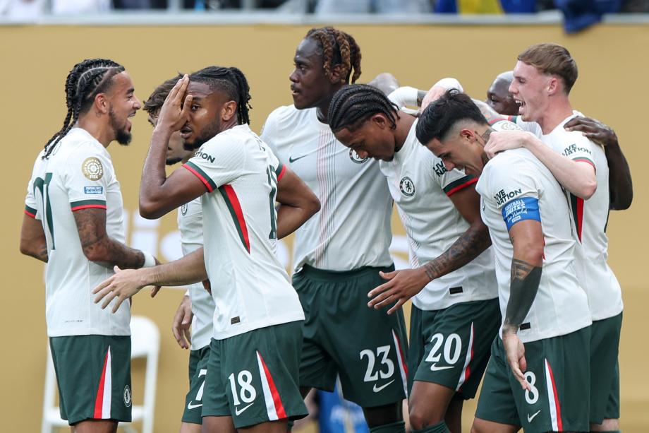 [图]佩德罗双响 切尔西2-0弗鲁米嫩塞挺进世俱杯决赛