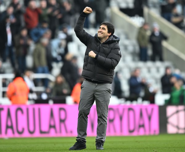 伊劳拉：从比赛运行一切王人不堪利，为上半场的进展感到担忧